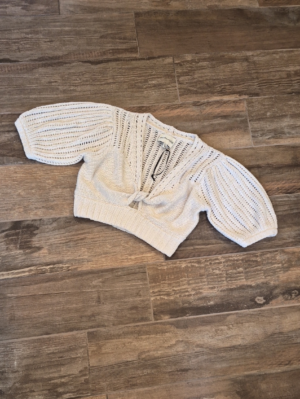 Freshman 1996 Cropped Peekaboo Knotted Detail Short Sleeve Knitted Sweater, XS - Picture 2 of 8